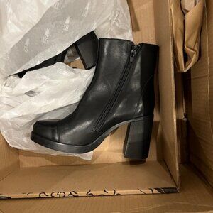 Zip Up Ankle Boots STIR985FLY BLACK, 7.5